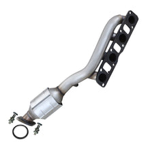 Manifold with Catalytic Converter for 2004-2015 Nissan Titan, Pathfinder and Pathfinder Armada 5.6L