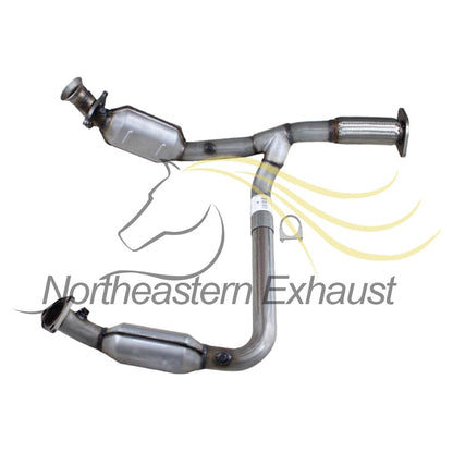 Exhaust Catalytic Converter for 2006-2009 Chevrolet Trailblazer and Buick Rainier 5.3L 6.0L